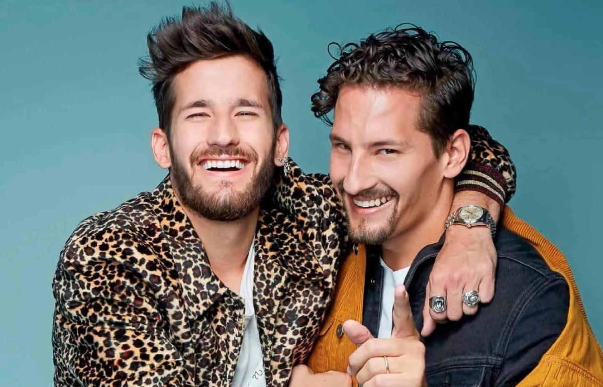 Mau y Ricky inauguran una nueva era musical con "Vas a Destrozarme"