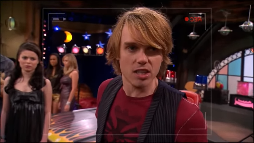 ¿Qué significa 'parcino'? El insulto que inventó ICarly