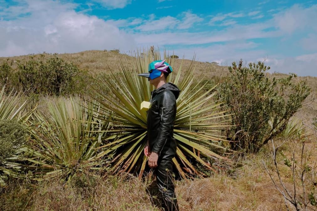 Sat Colibrí presenta su nuevo tema "Venice"