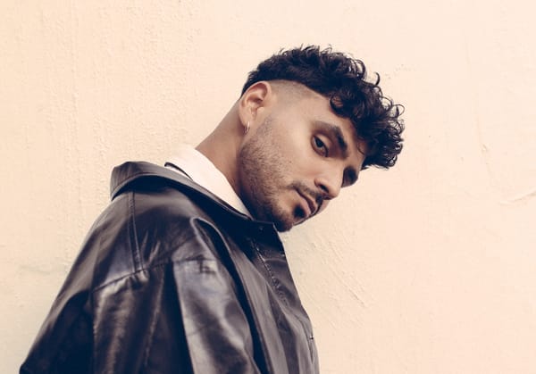 Alvaro Diaz estrena su nuevo sencillo "Ramona Flowers"