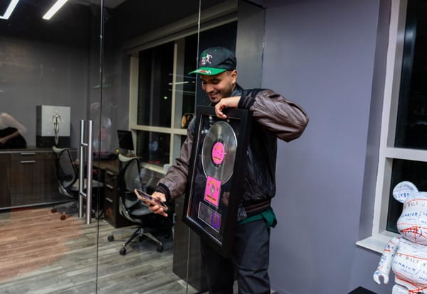 alvaro diaz riaa latino