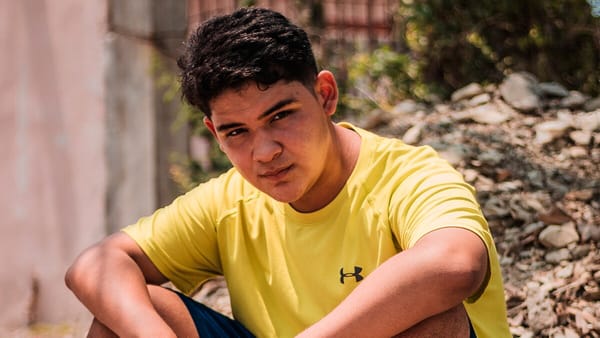 EL AQS lanzó "Antes del Éxito" su álbum debut