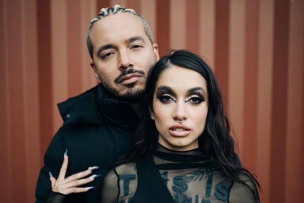 J Balvin estrena su nuevo sencillo "Qué Más Pues?" junto a María Becerra