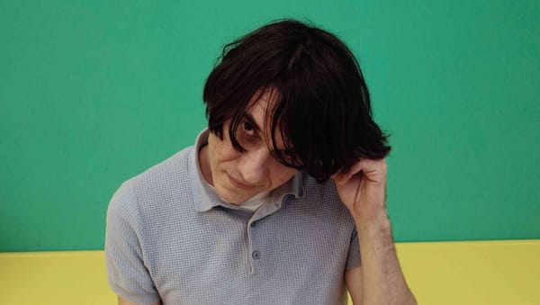 Joan Colomo anuncia su "Disc Trist" con "Cançó animada"