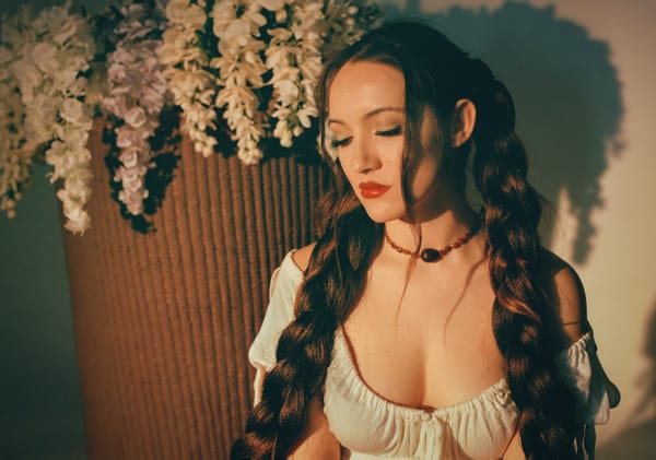 NUNNE trasciende fronteras con su primer álbum "La Selenita"