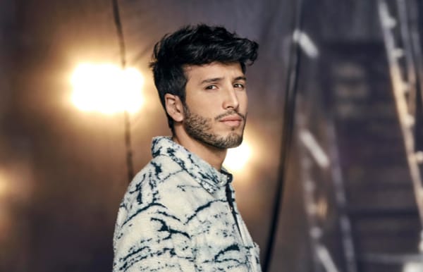Sebastian Yatra inicia el año con su nueva canción "Amor Pasajero"